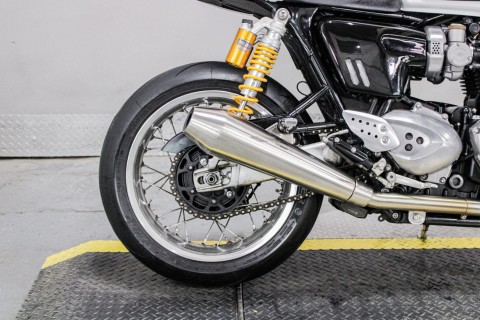 2018 Triumph Thruxton 1200 R in Sacramento, California - Photo 4