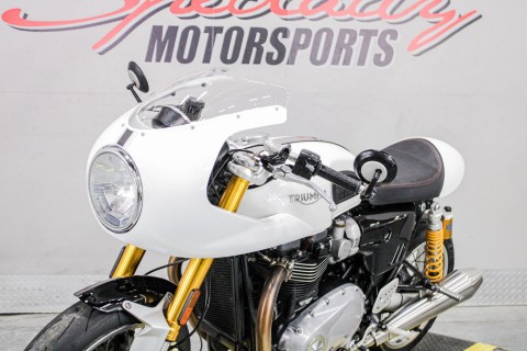 2018 Triumph Thruxton 1200 R in Sacramento, California - Photo 11