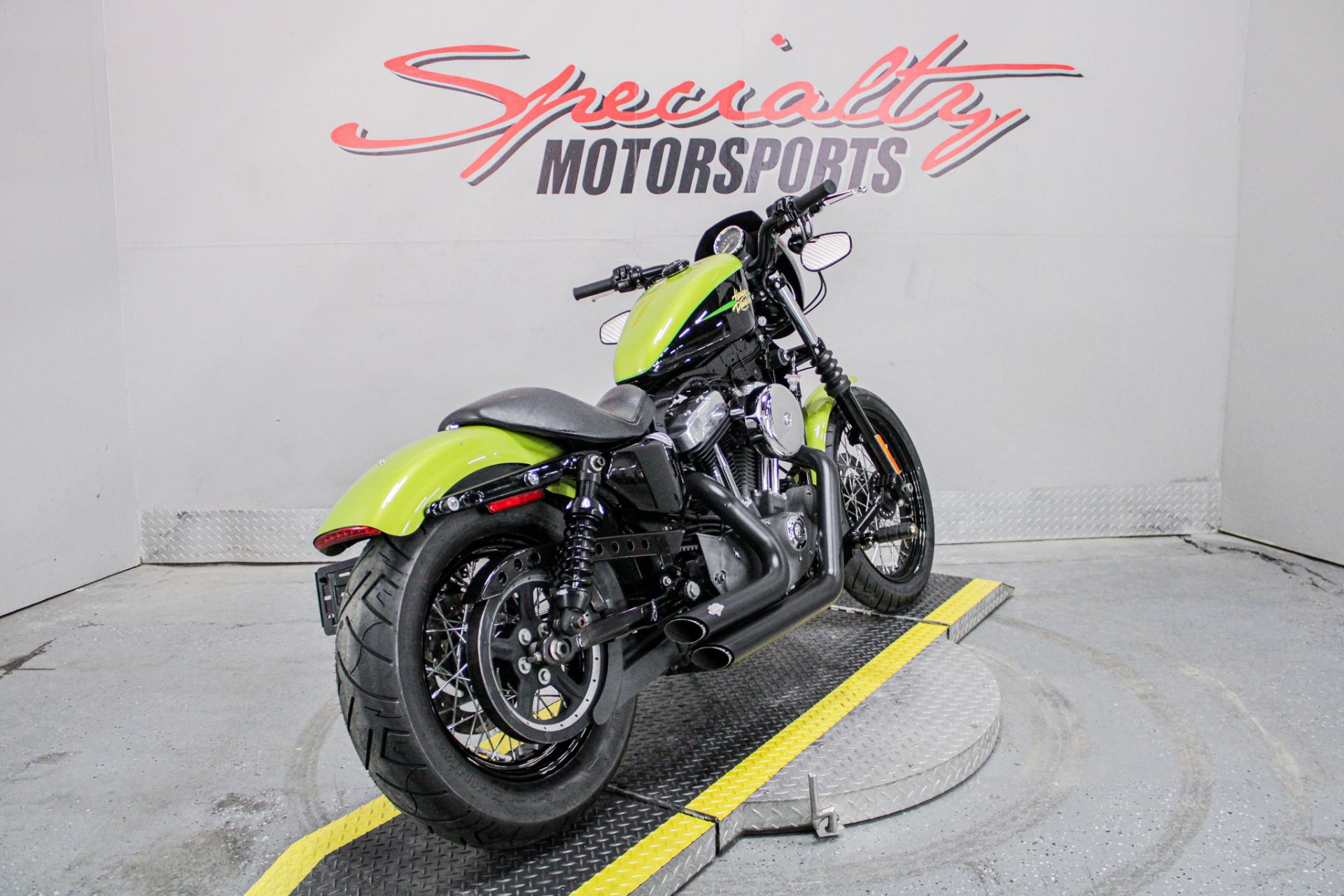 Rear Right Side Angle - Photo 5