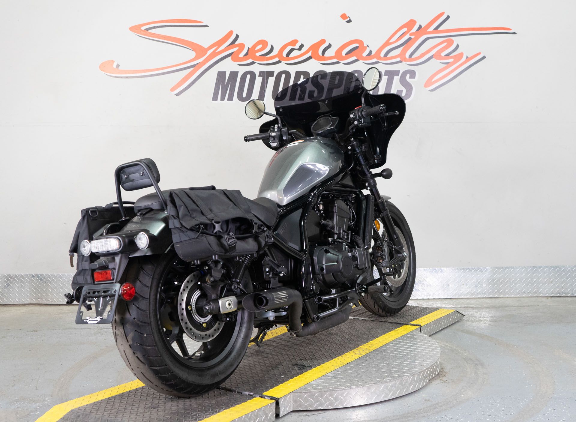 2023 Honda Rebel 1100 DCT in Sacramento, California - Photo 6