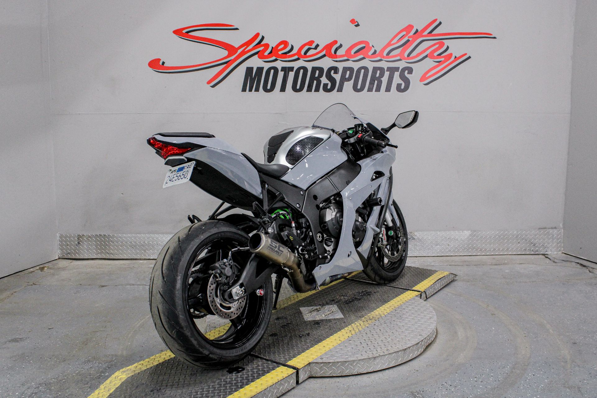 TST | Akrapovic Race Titanium Exhaust | Kawasaki ZX-4RR