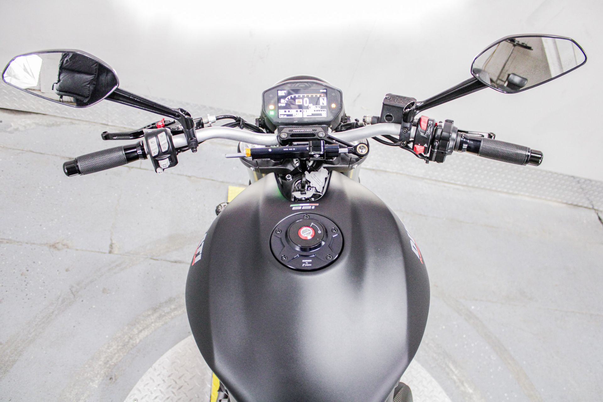 2021 Ducati Monster 821 Stealth in Sacramento, California - Photo 18
