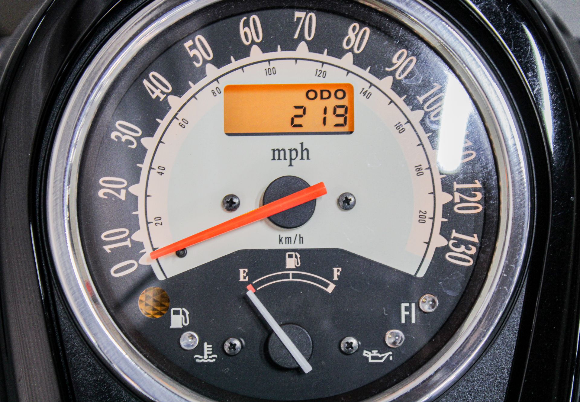 Kawasaki Vulcan 900 Classic LT Image