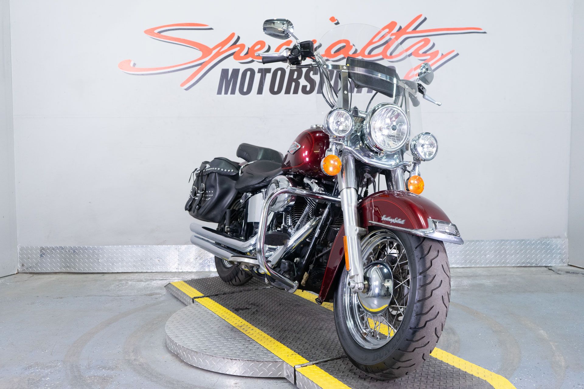 2014 Harley-Davidson Heritage Softail® Classic in Sacramento, California - Photo 2