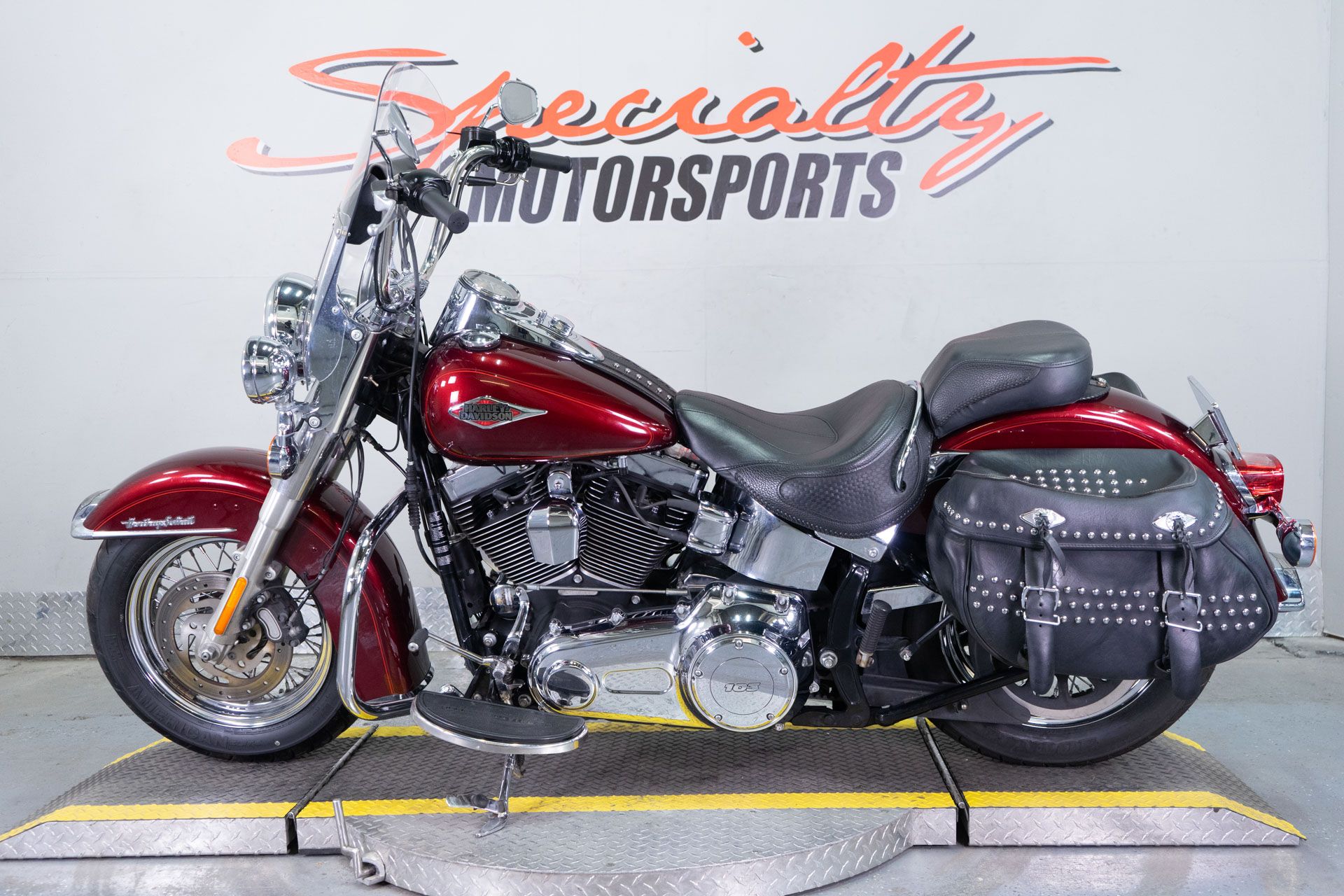 2014 Harley-Davidson Heritage Softail® Classic in Sacramento, California - Photo 4