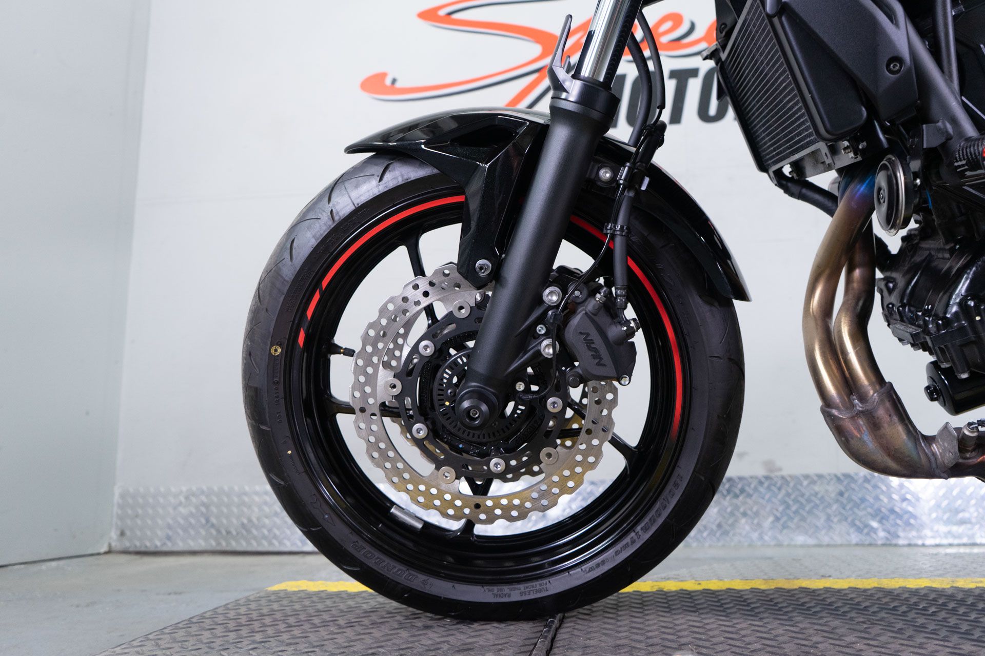 2023 Kawasaki Z650 in Sacramento, California - Photo 12