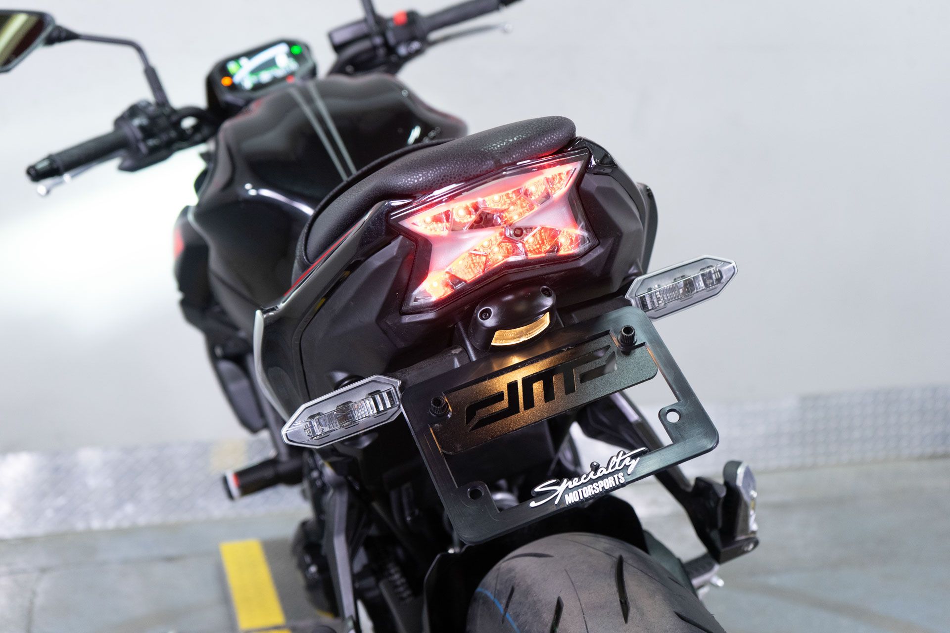 2023 Kawasaki Z650 in Sacramento, California - Photo 18