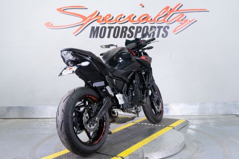 2023 Kawasaki Z650 in Sacramento, California - Photo 6