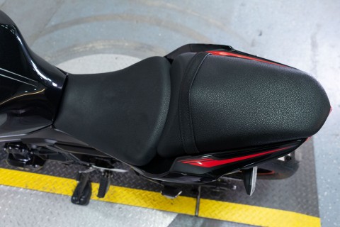 2023 Kawasaki Z650 in Sacramento, California - Photo 17