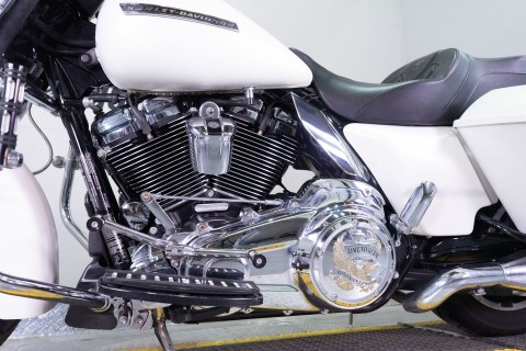 2018 Harley-Davidson Street Glide® in Sacramento, California - Photo 12