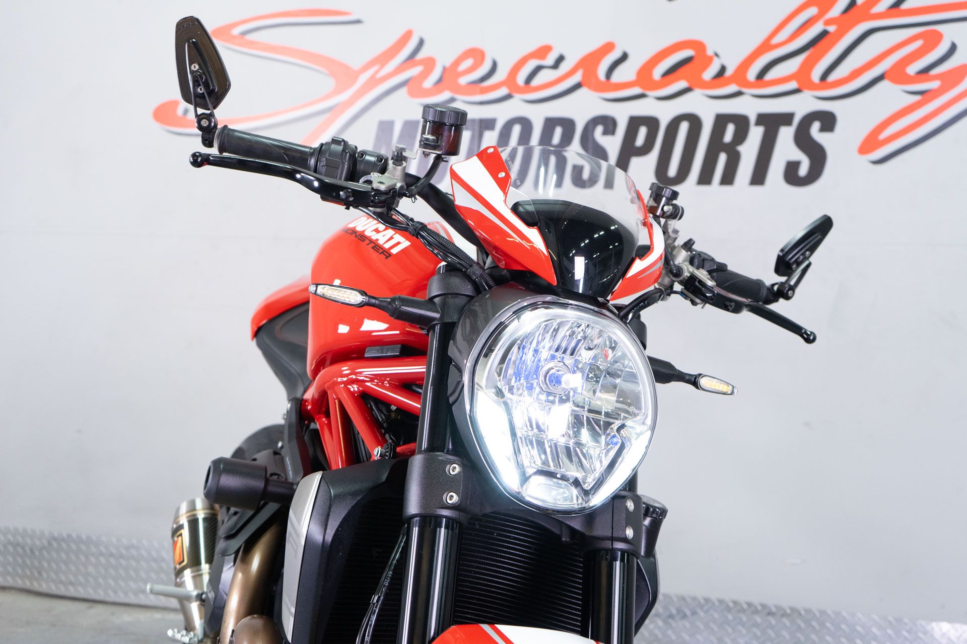 2019 Ducati Monster 1200 R in Sacramento, California - Photo 3