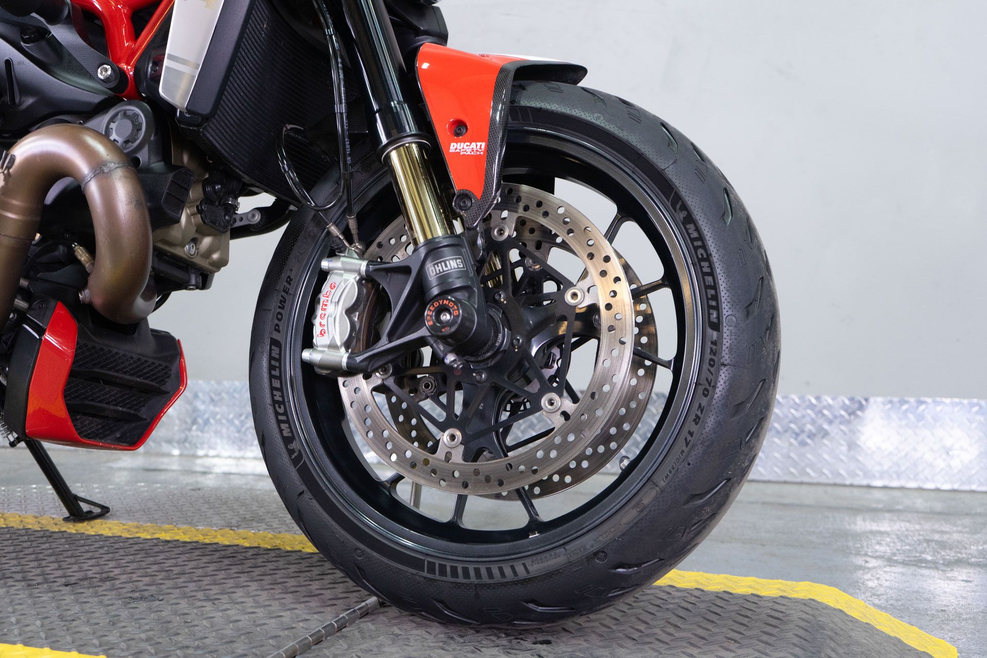 2019 Ducati Monster 1200 R in Sacramento, California - Photo 8