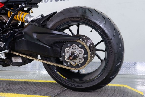 2019 Ducati Monster 1200 R in Sacramento, California - Photo 12