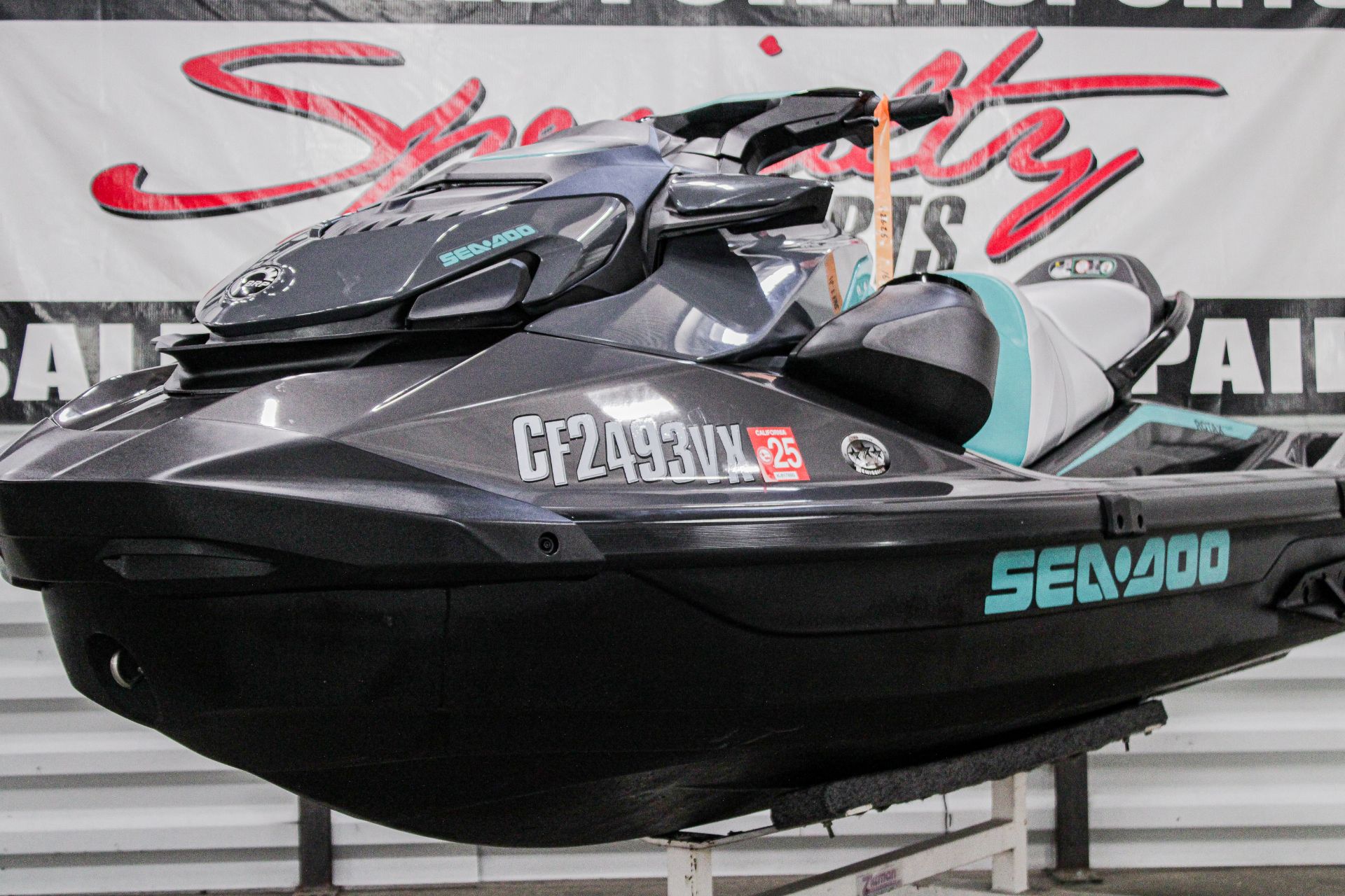 SEA97G324 - 2024 - Sea-Doo - BRP GTR 230 SOUND SYSTEM Front Left Side Zoomed In - Photo 2