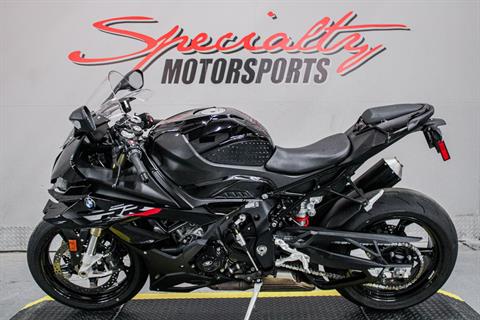 BMWK01726 - 2024 - BMW - S 1000 RR Left Side - Photo 8