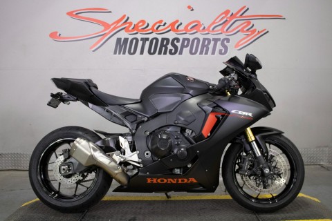 2018 Honda CBR1000RR in Sacramento, California - Photo 1