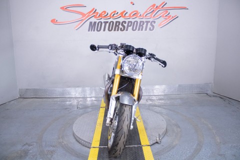 2016 Triumph Thruxton 1200 R in Sacramento, California - Photo 12