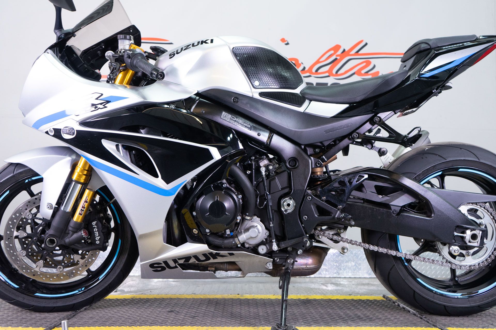 2025 Suzuki GSX-R1000R in Sacramento, California - Photo 13