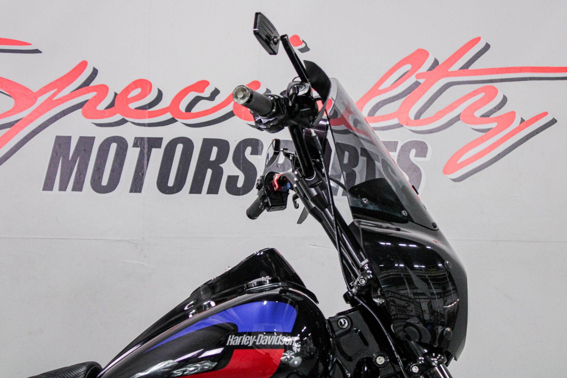 2019 Harley-Davidson Low Rider® in Sacramento, California - Photo 2