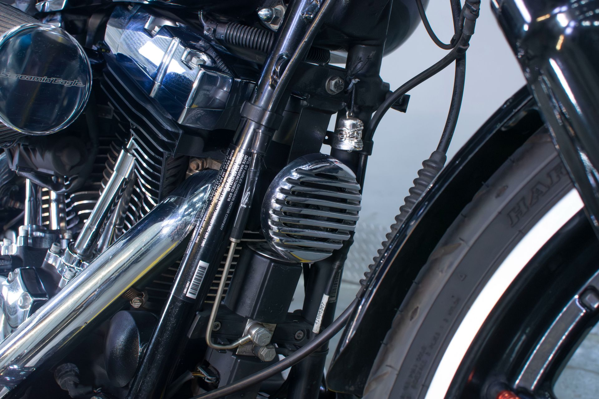 2016 Harley-Davidson Breakout® in Sacramento, California - Photo 19