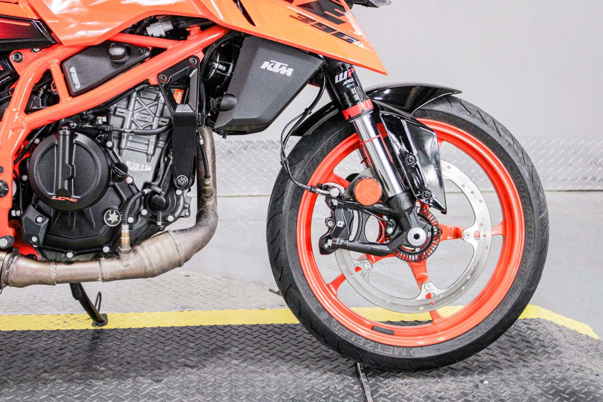 Front Tire - Photo 3