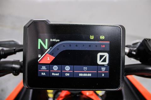 Odometer - Photo 17