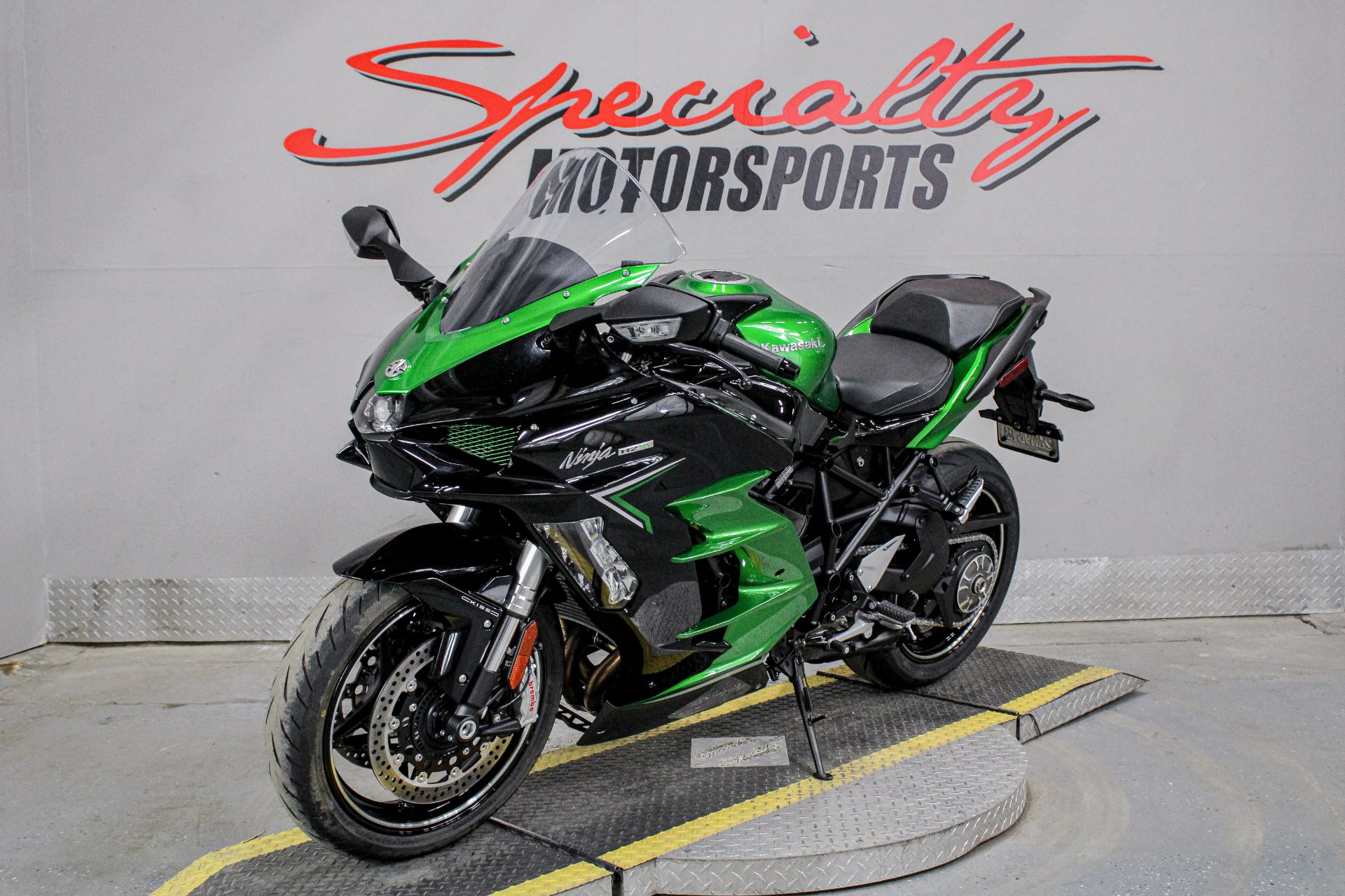 2HR Plantsworks A.K.　 sp.Dark gray Graves Kawasaki ZX-6R OEM Bodywork Graphics Set - Grayscale