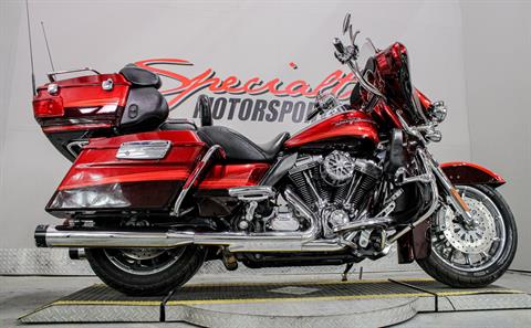 2009 Harley-Davidson CVO™ Ultra Classic® Electra Glide® in Sacramento, California - Photo 14