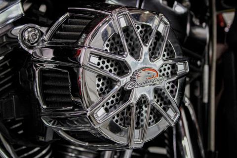 2009 Harley-Davidson CVO™ Ultra Classic® Electra Glide® in Sacramento, California - Photo 16