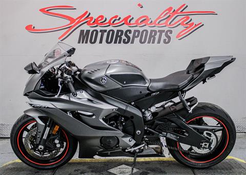 2018 Yamaha YZF-R6 in Sacramento, California - Photo 8