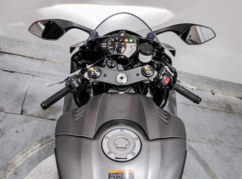 2018 Yamaha YZF-R6 in Sacramento, California - Photo 16