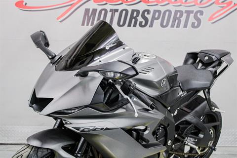 Front Left Zoomed In - Photo 11