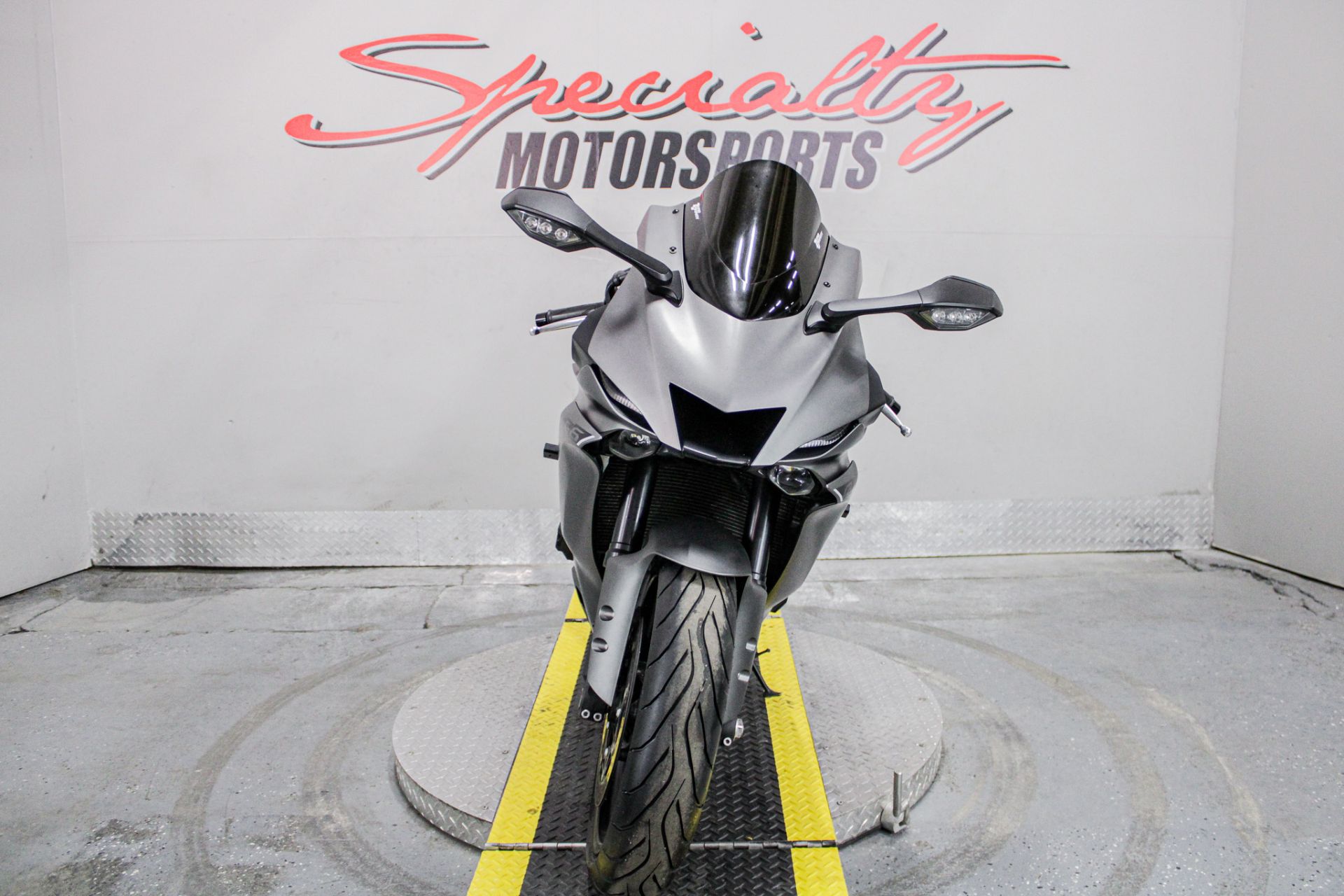 Front View - Photo 12