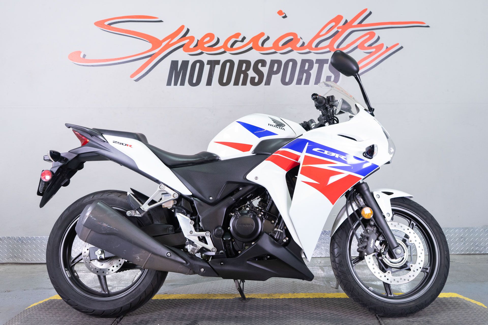 2013 Honda CBR®250R ABS in Sacramento, California - Photo 1