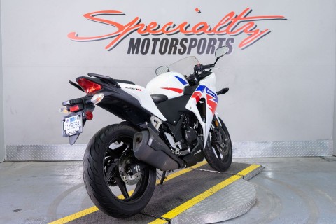 2013 Honda CBR®250R ABS in Sacramento, California - Photo 6