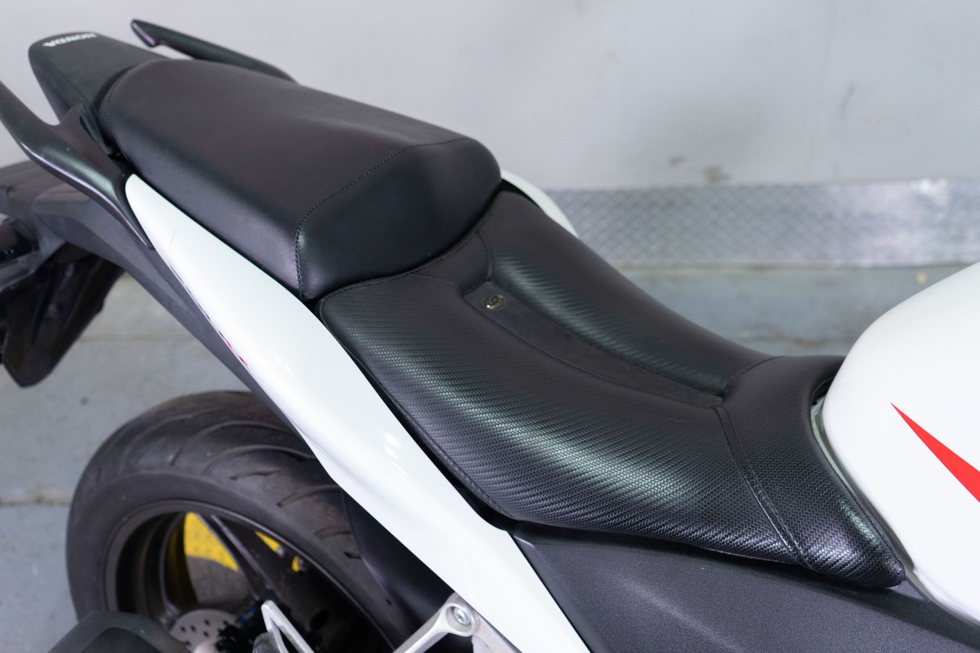 2013 Honda CBR®250R ABS in Sacramento, California - Photo 17