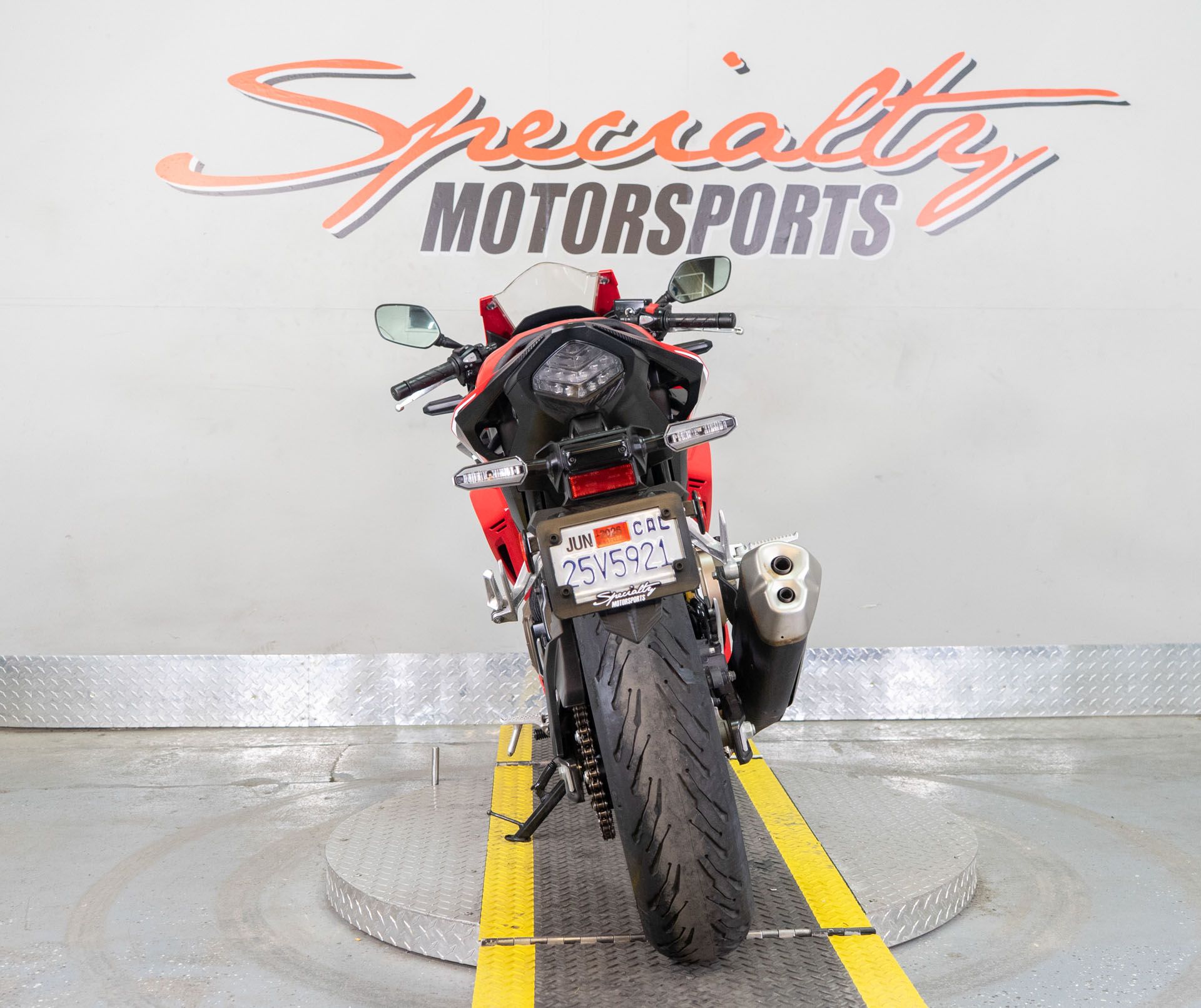 2022 Honda CBR500R ABS in Sacramento, California - Photo 6