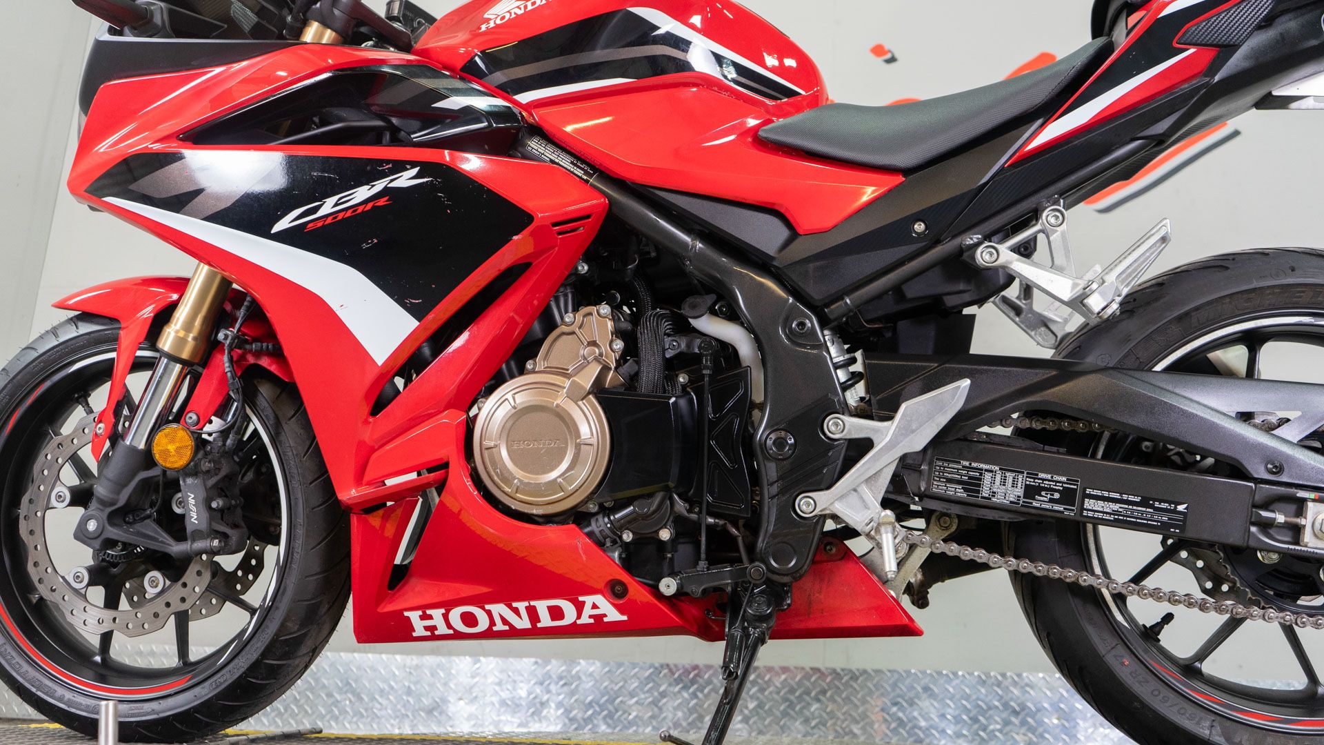 2022 Honda CBR500R ABS in Sacramento, California - Photo 14