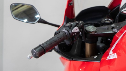 2022 Honda CBR500R ABS in Sacramento, California - Photo 16