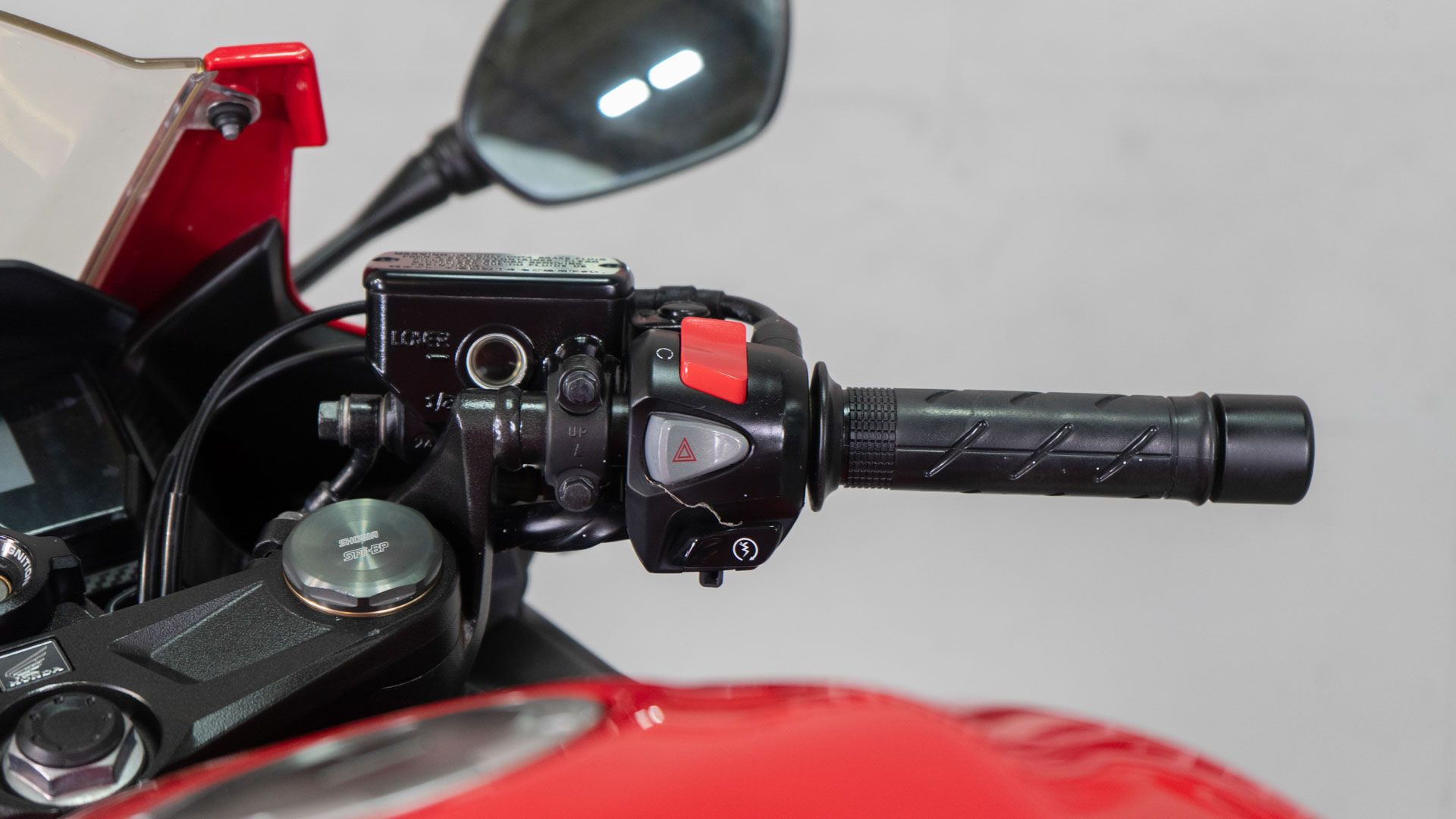 2022 Honda CBR500R ABS in Sacramento, California - Photo 17