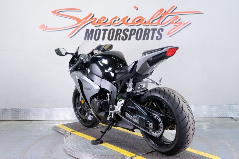 2008 Honda CBR®1000RR in Sacramento, California - Photo 5