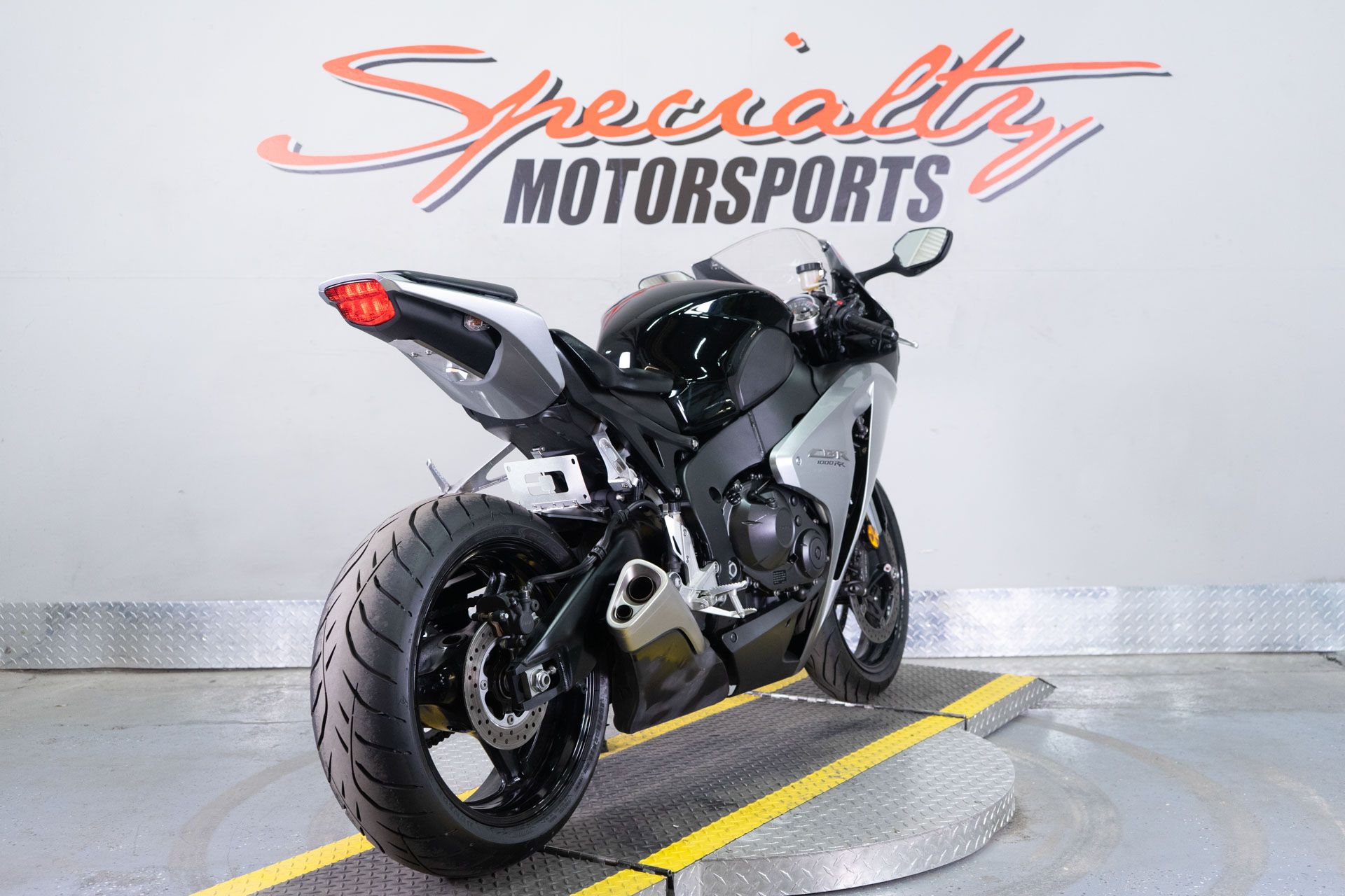 2008 Honda CBR®1000RR in Sacramento, California - Photo 6
