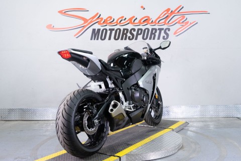 2008 Honda CBR®1000RR in Sacramento, California - Photo 6