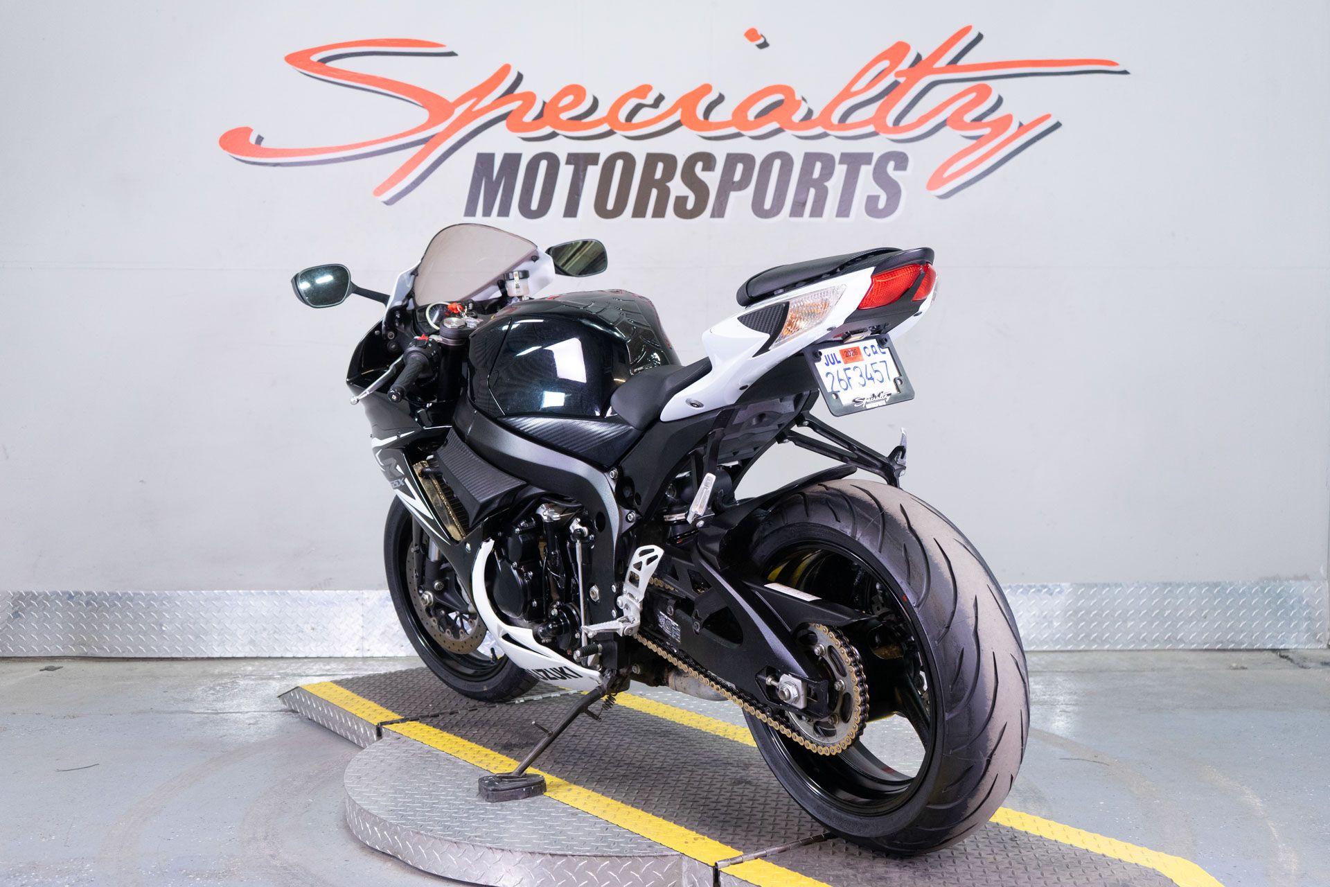 2014 Suzuki GSX-R600™ in Sacramento, California - Photo 5