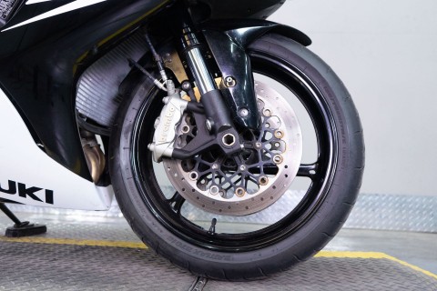 2014 Suzuki GSX-R600™ in Sacramento, California - Photo 7