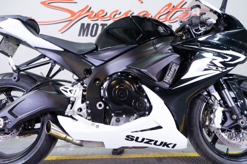 2014 Suzuki GSX-R600™ in Sacramento, California - Photo 9