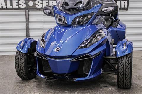 2018 Can-Am Spyder RT Limited in Sacramento, California - Photo 2