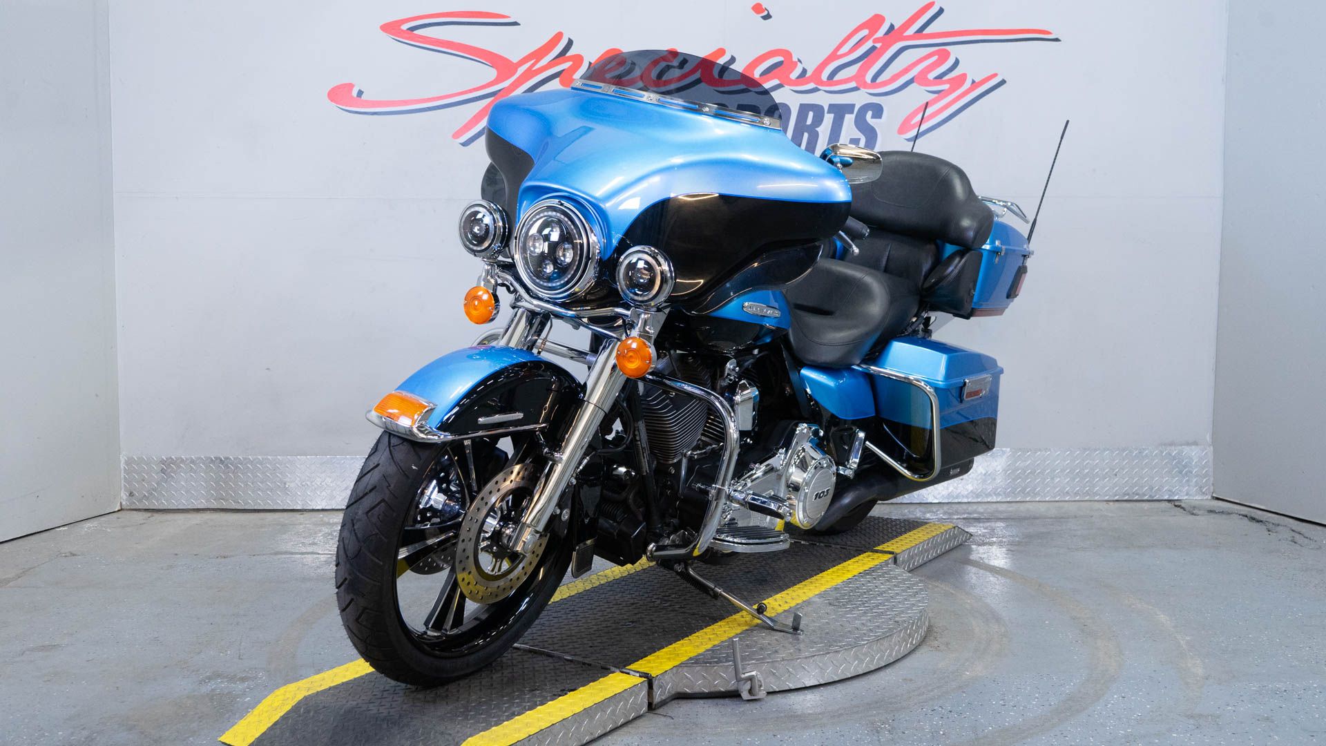 2011 Harley-Davidson Electra Glide® Ultra Limited in Sacramento, California - Photo 3