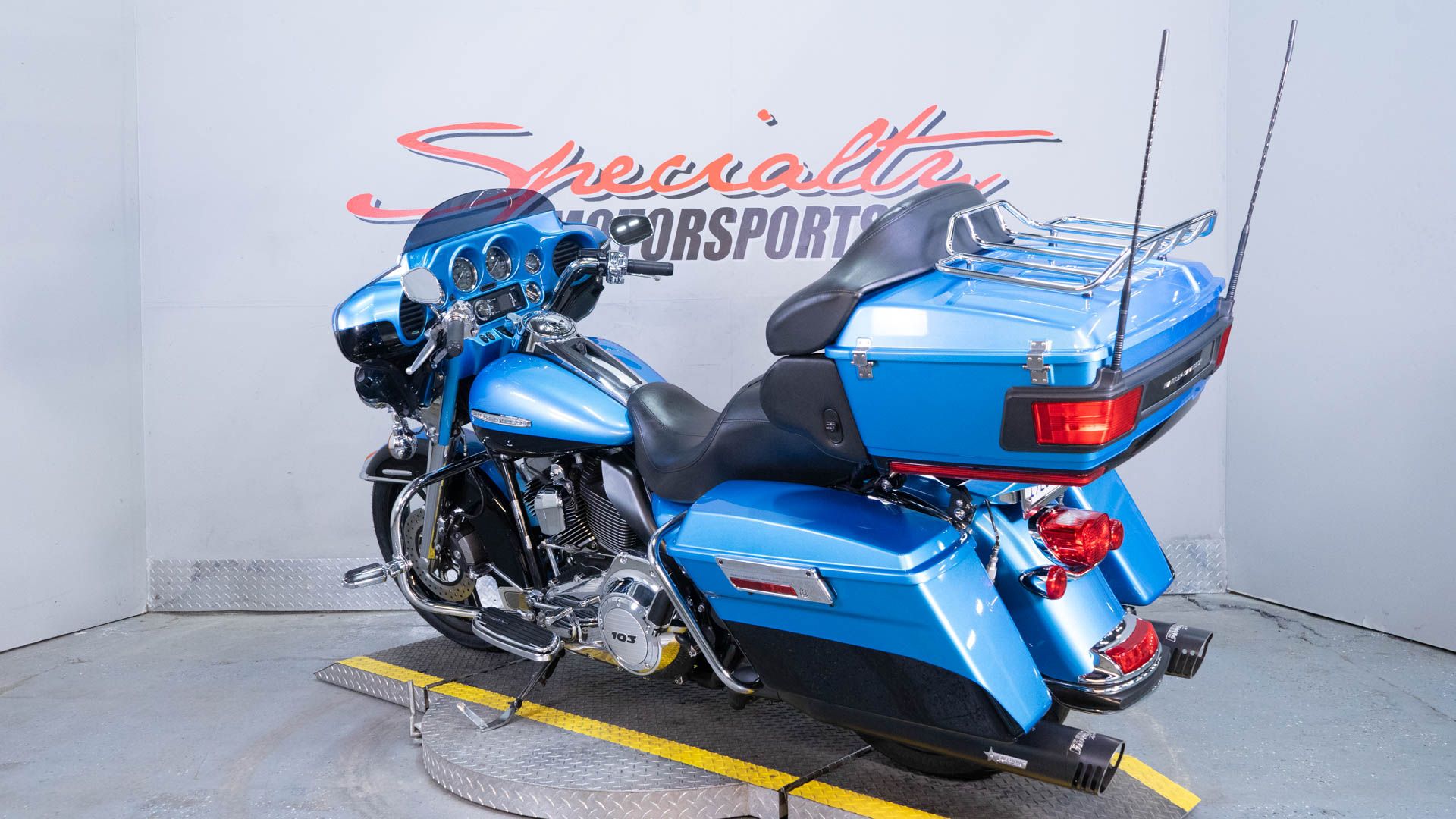 2011 Harley-Davidson Electra Glide® Ultra Limited in Sacramento, California - Photo 5