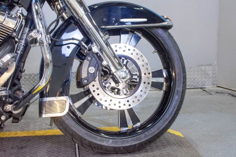 2011 Harley-Davidson Electra Glide® Ultra Limited in Sacramento, California - Photo 9